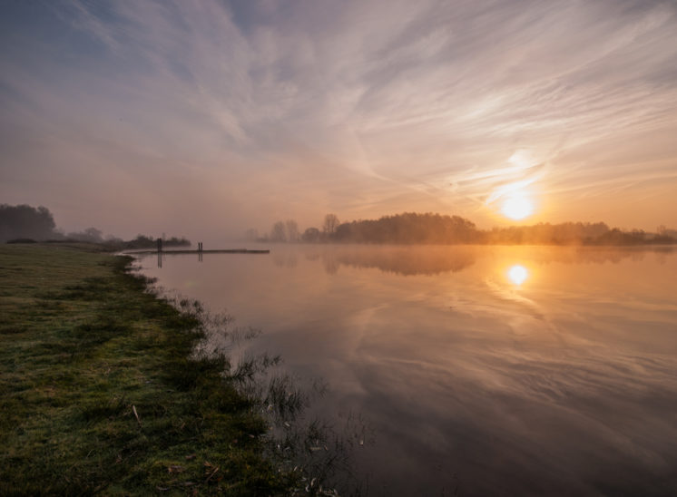 Zonsopgang aan het Schulensmeer, België